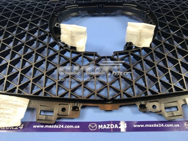 KB8A50719A Mazda Решітка радіатора