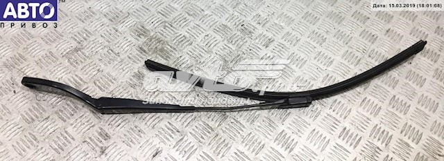 Ричаг двірника на Volvo V50  MW