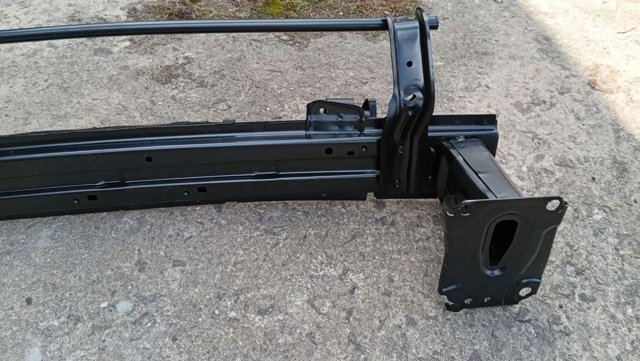 Підсилювач бампера переднього 5220L021 Mitsubishi