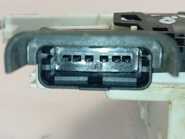 Купити 9801689980 Peugeot/Citroen Замок дверки правої передньої