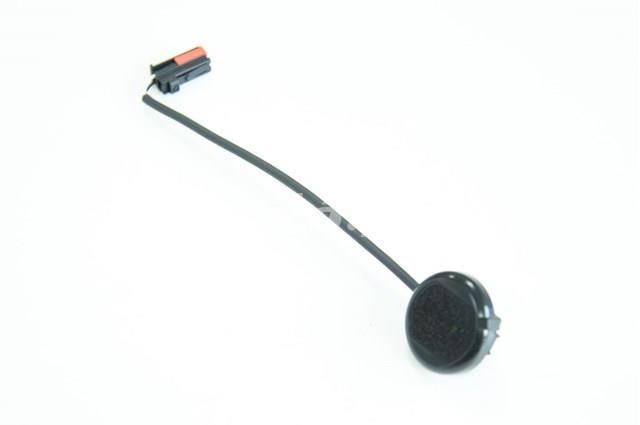  Land Rover LR061047