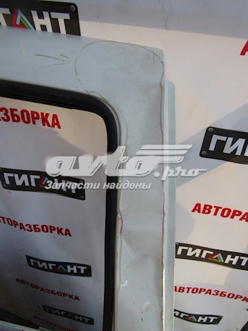  Двері задні, праві Dacia Duster 