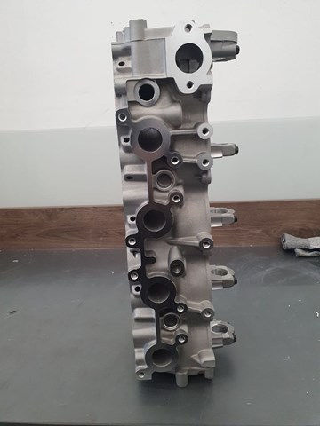Головка двигуна Mazda WLF210100 ціна, від 633.44 USD
