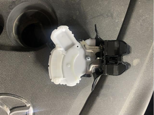  DM0P62310 Mazda