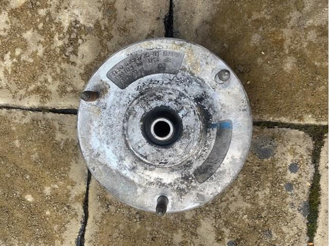 31306788776 BMW Кріплення переднього амортизатора
