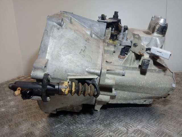 Купити 20MB41 Peugeot/Citroen Ручна коробка передач