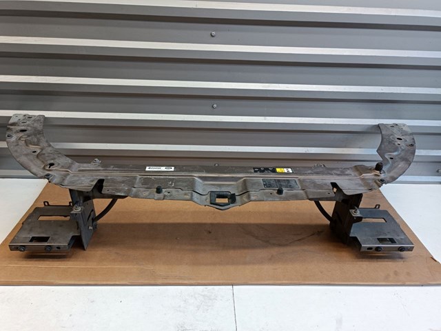 Купити LR074151 Land Rover Установча панель передня