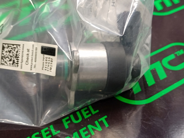 Клапан регулювання тиску палива Bosch 928400728 ціна, від 61.31 USD