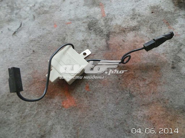 65241389533 BMW 