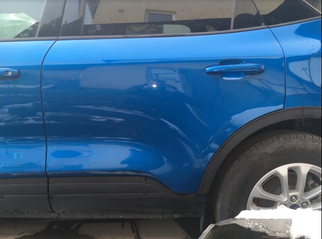 Купити Двері задні, ліві Ford Escape III DFK
