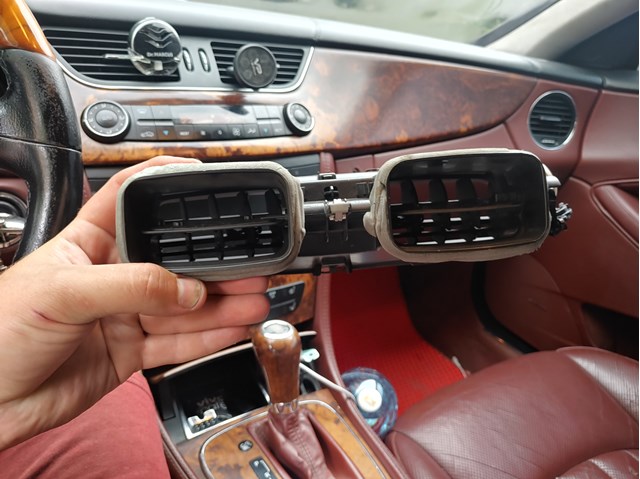 9676476977 Peugeot/Citroen 
