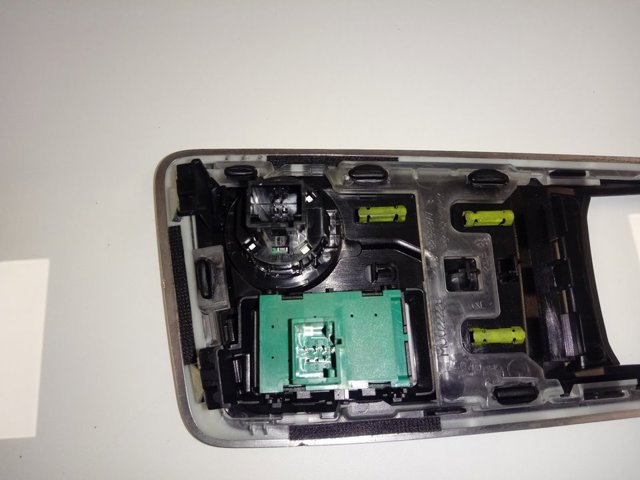 Кнопка запуску двигуна Peugeot/Citroen 9827205180