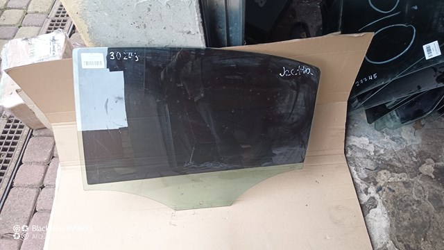Скло задньої двері лівої GS7430D303 XYG