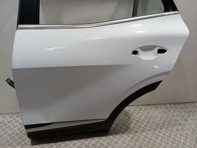 Двері задні Hyundai/Kia 77003R2000 ціна, від 1026.54 USD