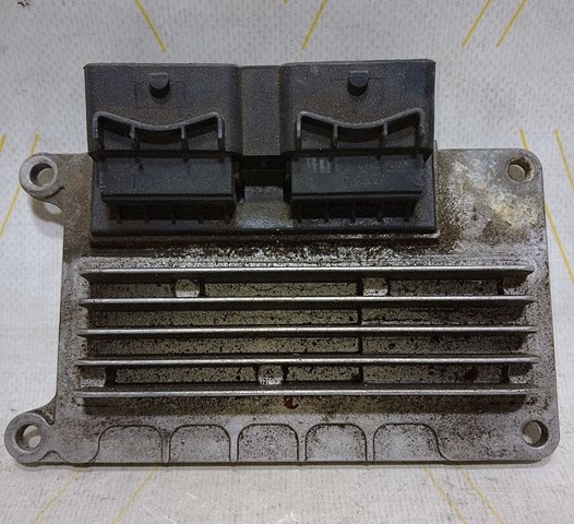 Блок двигуна Renault (RVI) 8200181482