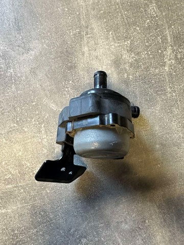 Купити 215805CA6A Nissan/Infiniti 