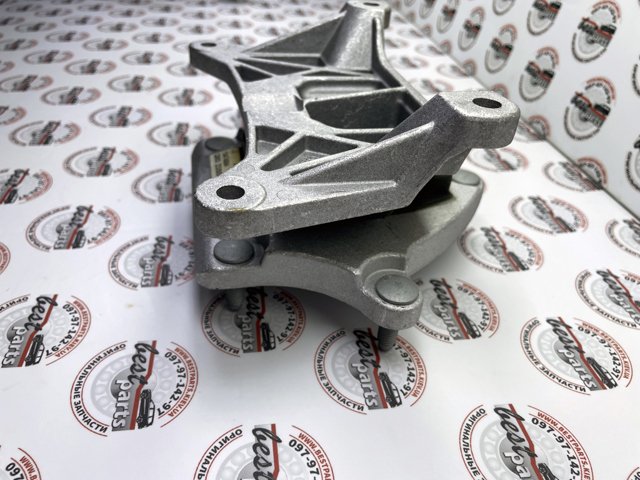  Mercedes A2222404600 ціна, від 140.18 USD