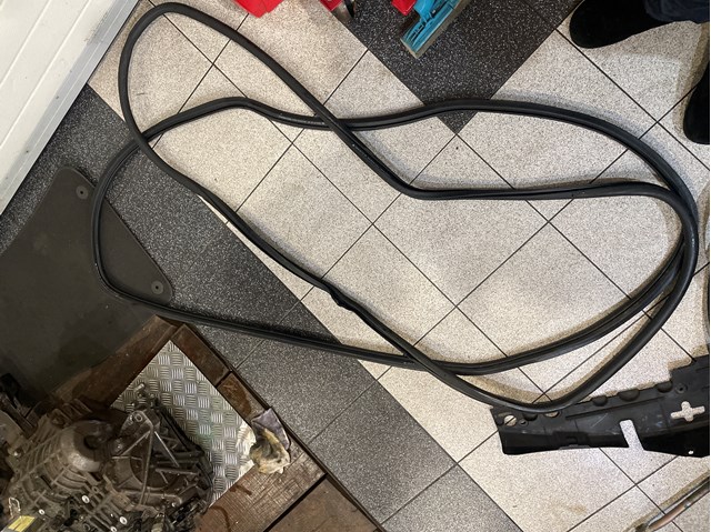 1T0867913K VAG 