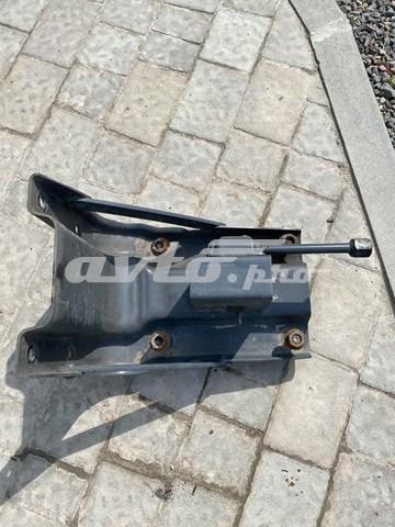 1208779 DAF 