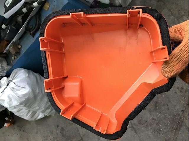 109556500C Tesla 