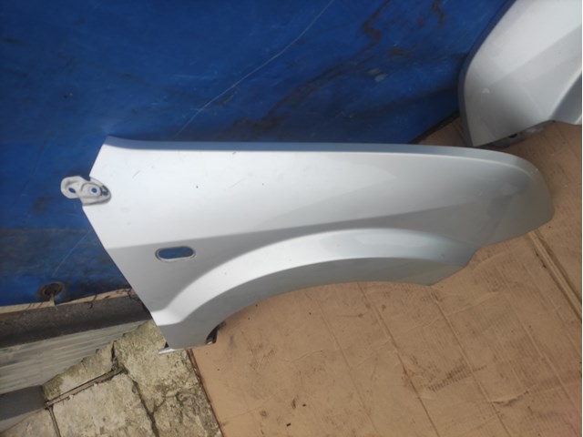 Ліве переднє крило Ford 1215630 ціна, від 120.34 USD