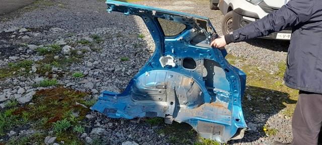 Крило заднє праве 616010R070 Toyota