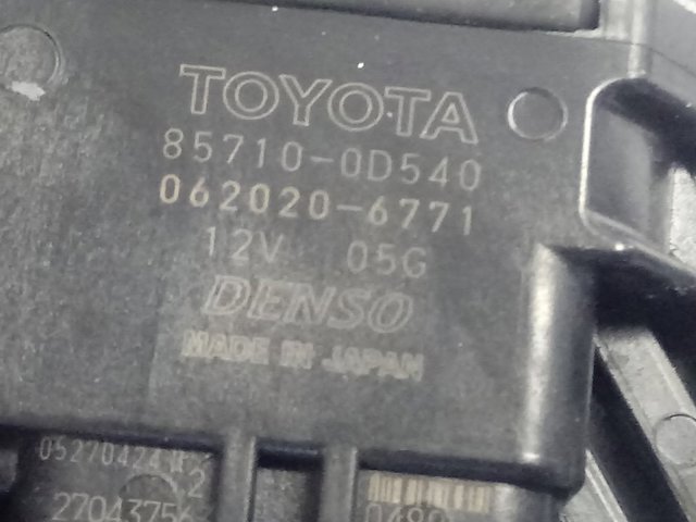 857100D540 Toyota Мотор склопідйомника дверей передніх, правих