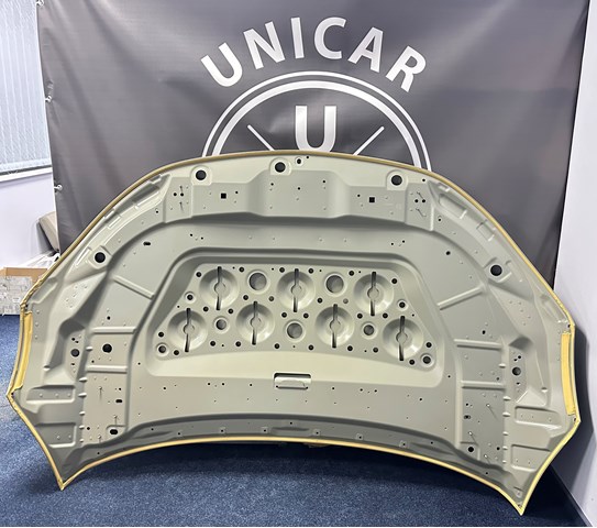 Капот Mercedes A2978800000 ціна, від 249.17 USD