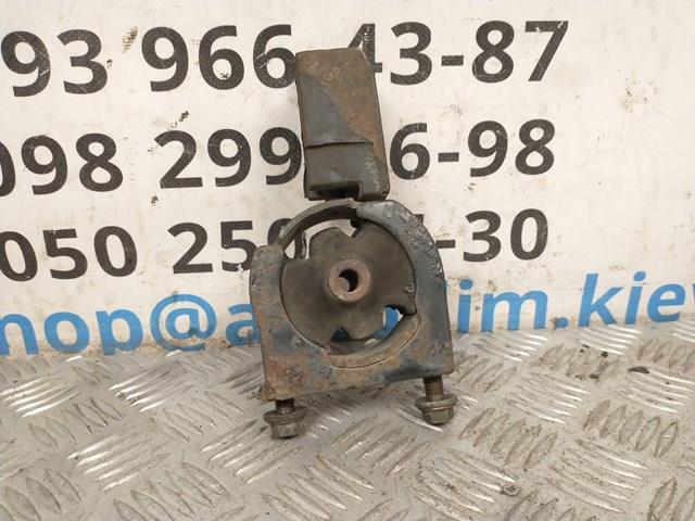 Передня опора двигуна Toyota 123610D130