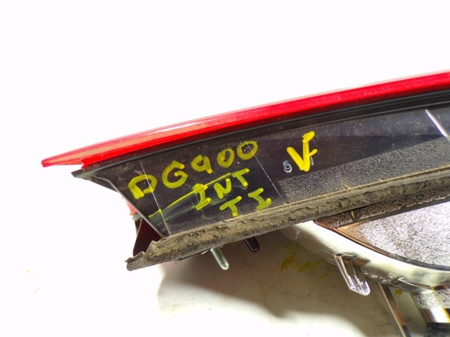 Стоп задній Mazda BJF1513G0B ціна, від 41.83 USD