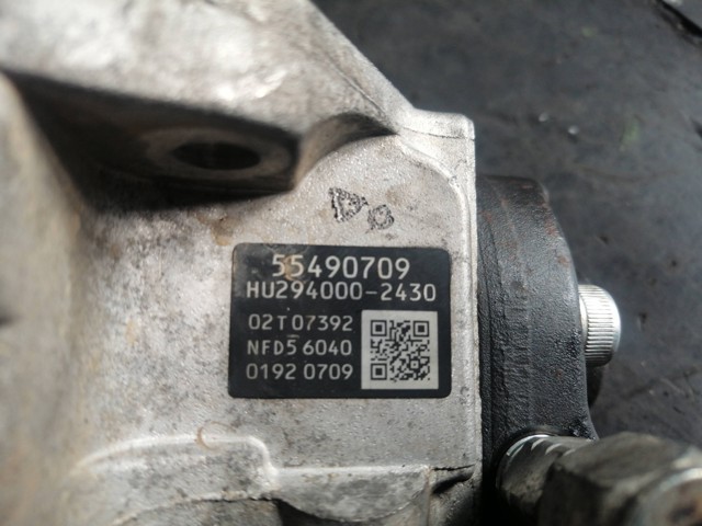 55490709 Opel Насос паливний високого тиску (ПНВТ)