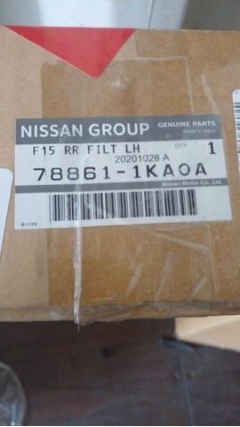 Накладка заднього лівого крила 788611KA0A Nissan