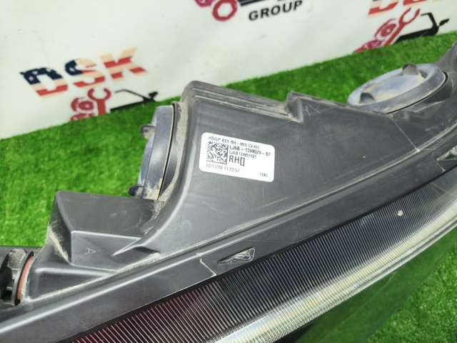 Купити LJ6B13W029BF Ford Фара правая
