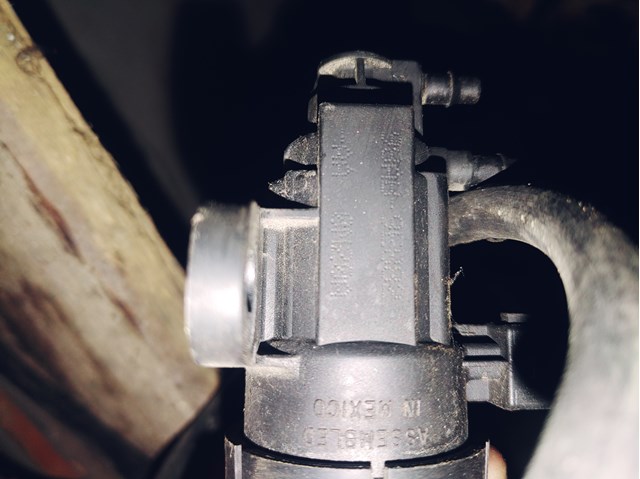 Купити 98AB9E882 Ford 