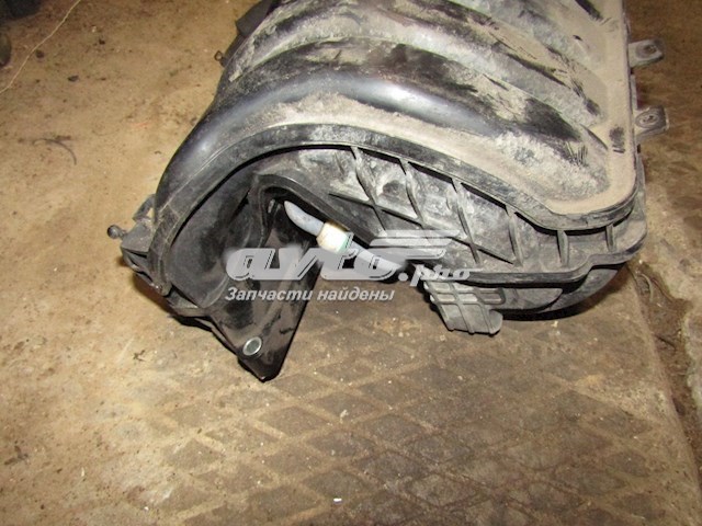 Впускний колектор 283102E050 Hyundai/Kia
