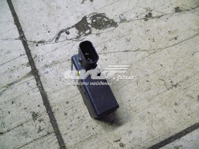 Купити 8637A176 Chrysler Іммобілізатор