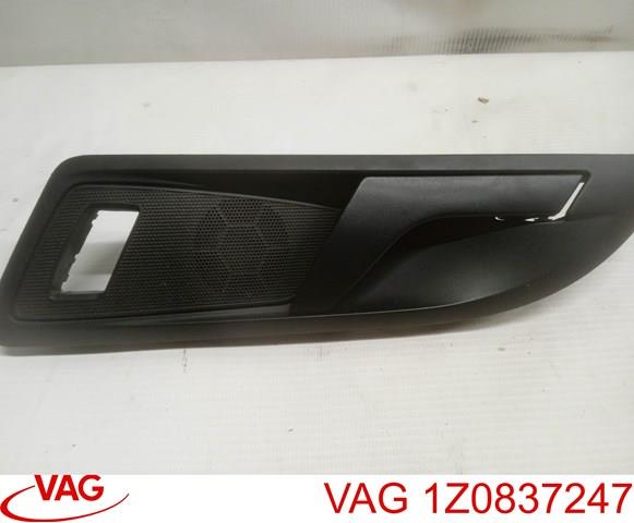 Купити 1Z0837247 VAG Ручка двері лівою внутрішня перед/зад
