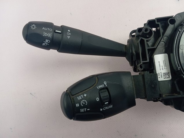 Купити 98262150ZD Peugeot/Citroen Перемикач підрульовий, правий