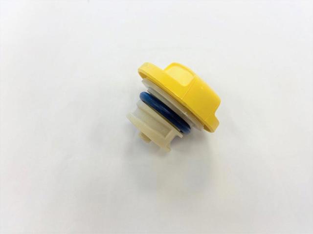 Купити 24454629 Opel Кришка маслозаливной горловини