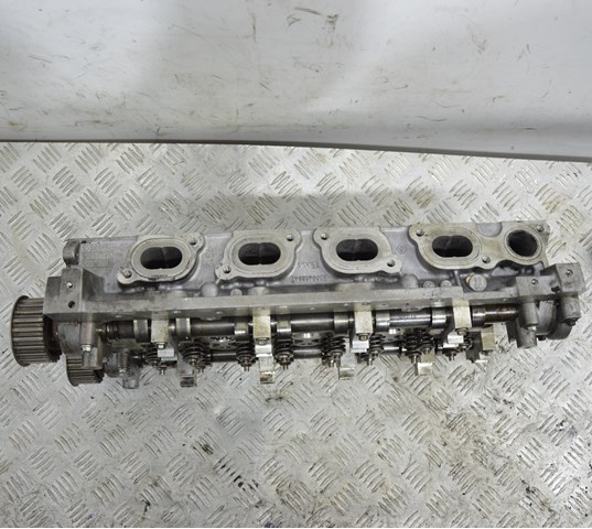 Головка двигуна Renault (RVI) 8200408642 ціна, від 290.23 USD