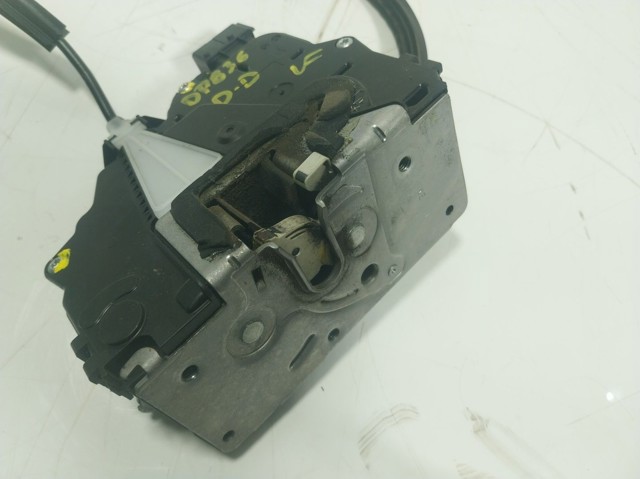 Замок передніх пасажирських дверей Fiat/Alfa/Lancia 1395264080 ціна, від 51.35 USD