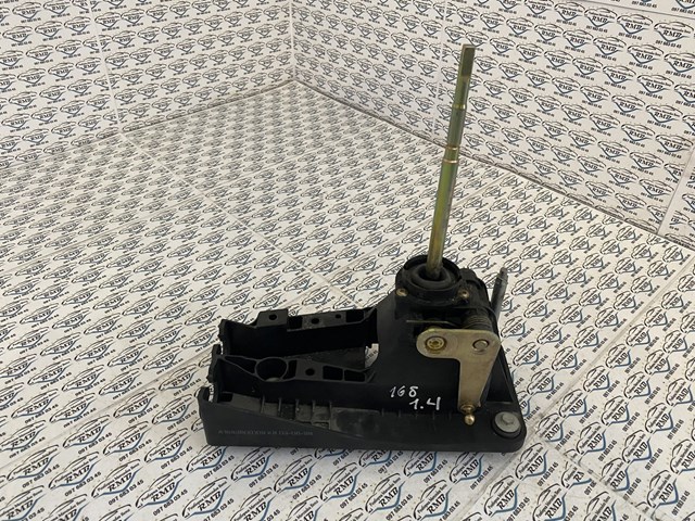 Важіль КПП Mercedes A1683600109