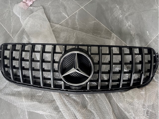 Купити A2538885500 Mercedes Захисна решітка радіатора