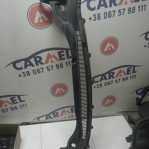 FT4BR02216BDW Ford Водостік лобового скла, жабо