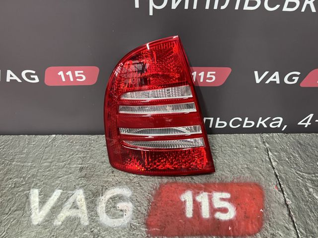 Ліхтар задній лівий Visteon 3U5945111 ціна, від 17.93 USD