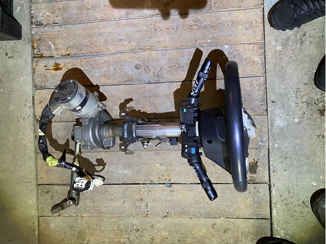 Купити Рульова колонка Toyota RAV4 III A3