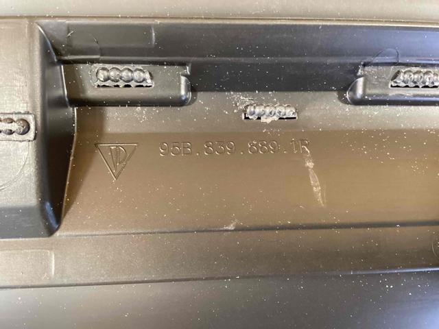 95B898565E Porsche 