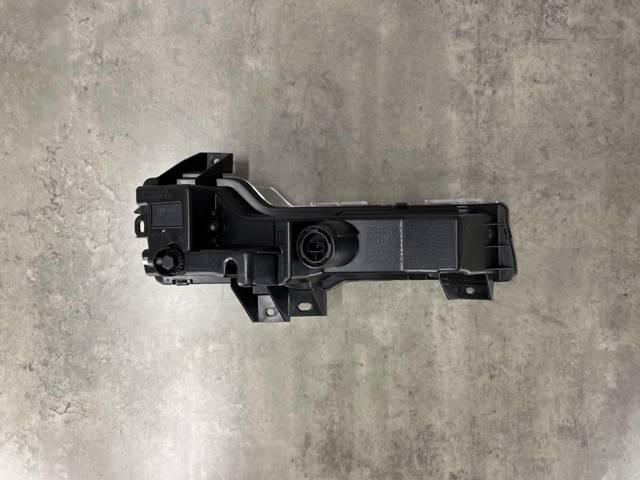 Туманка ліва FPS FP8502H4P ціна, від 45.91 USD