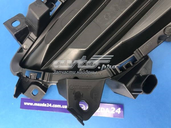 Купити GHP950C11A Mazda Заглушка/ решітка протитуманних фар бампера переднього, права