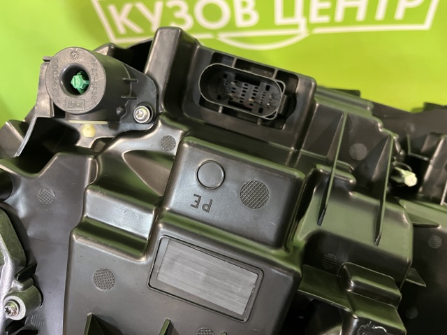 Купити 31655720 Volvo 